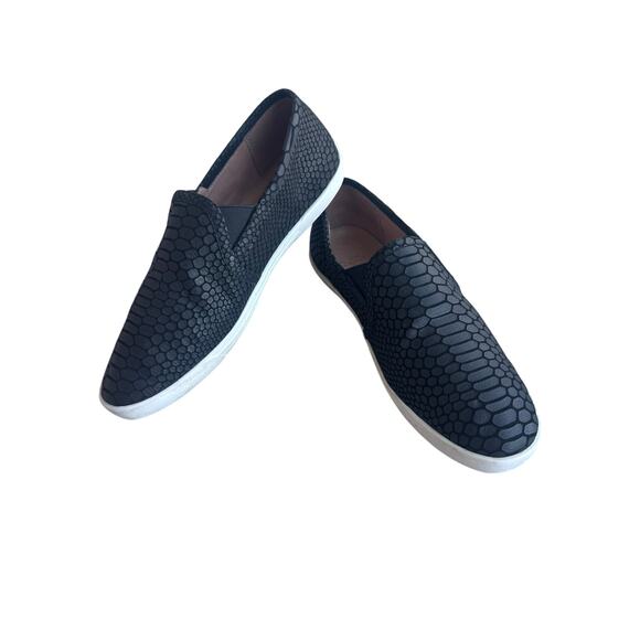 Joie Kidmore Embossed leather Slip Ons EUC - Picture 4 of 11